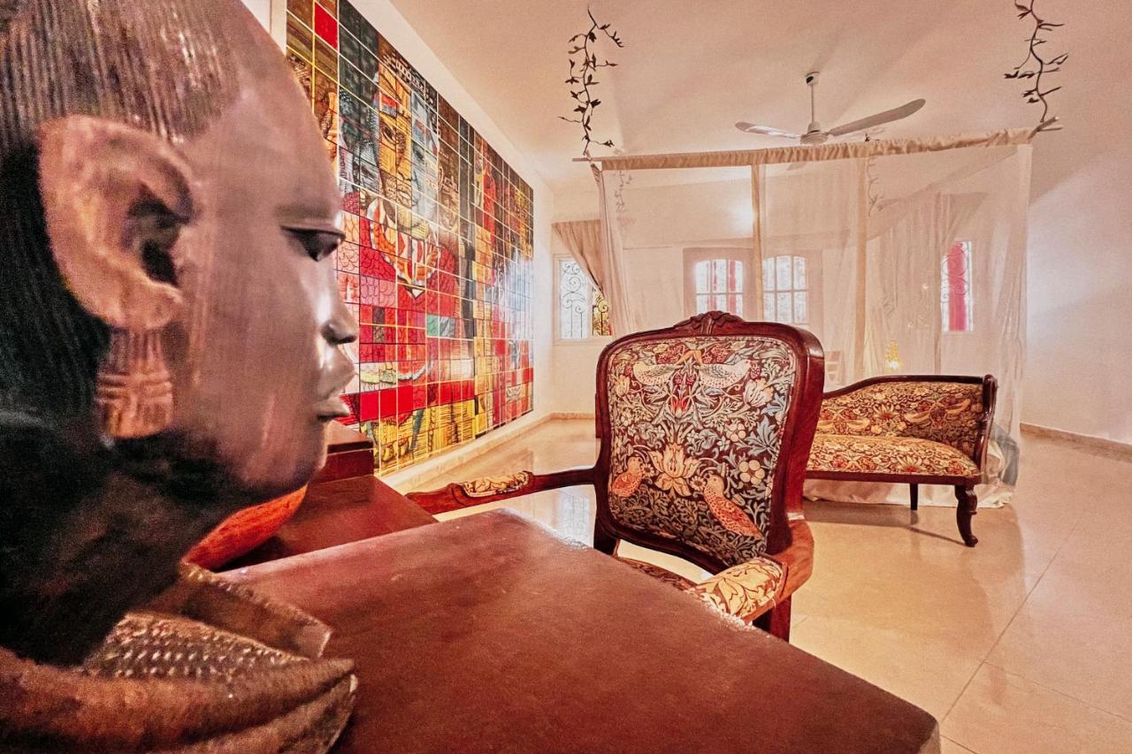 Loman Art Hotel Dakar Eksteriør billede